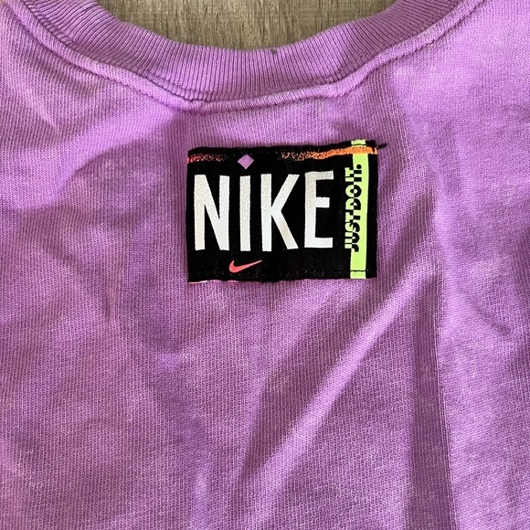 Nike Crop 90's Tank - Picture 5 of 8